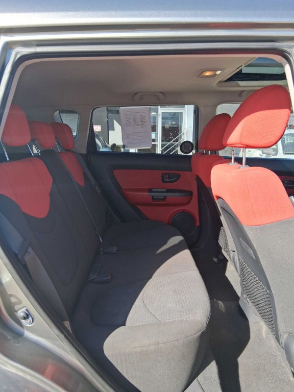 2010 Kia Soul Image 8