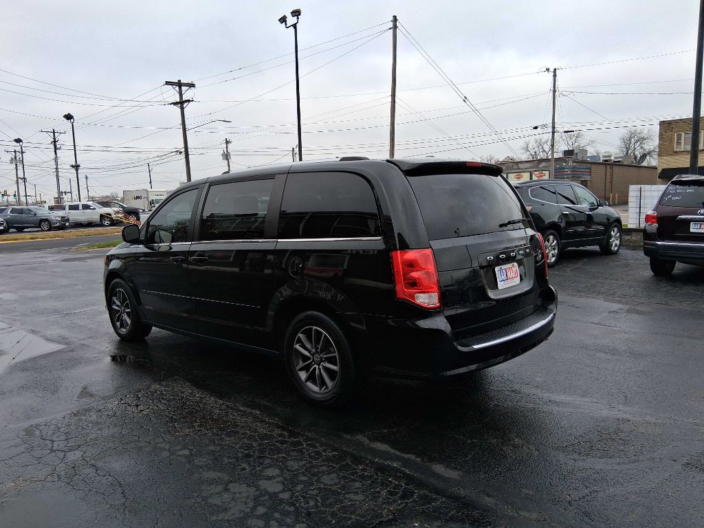 2017 Dodge Grand Caravan Image 6