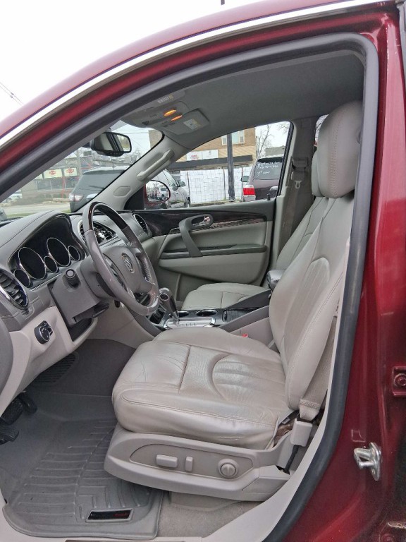 2016 Buick Enclave Image 13