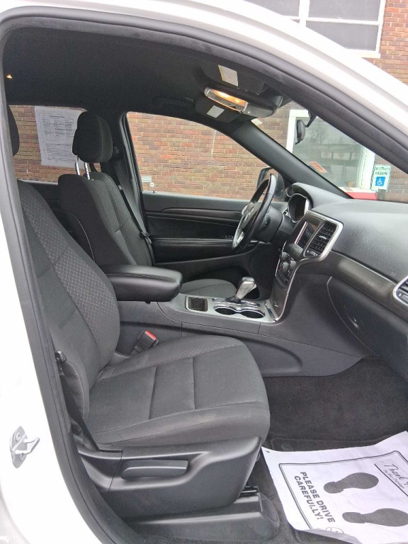 2018 Jeep Grand Cherokee Image 9