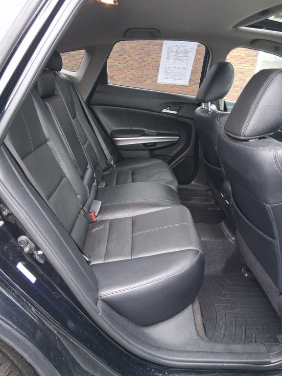 2014 Honda Crosstour Image 8