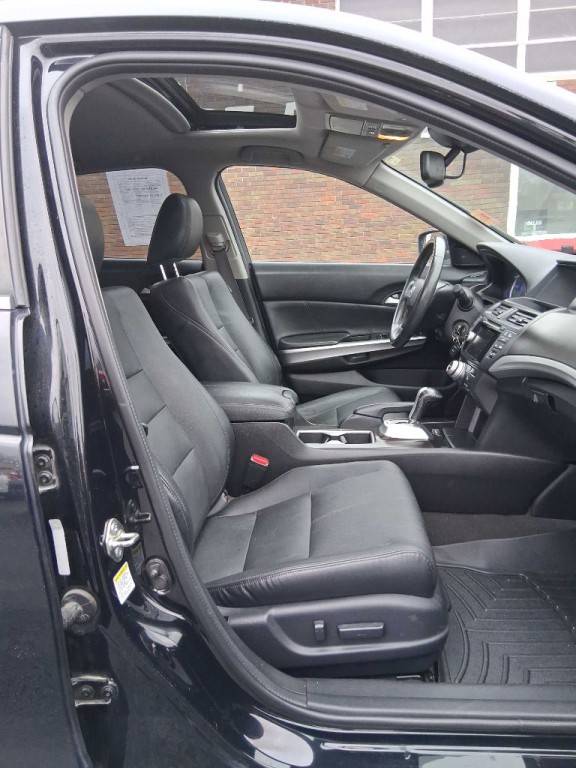 2014 Honda Crosstour Image 9