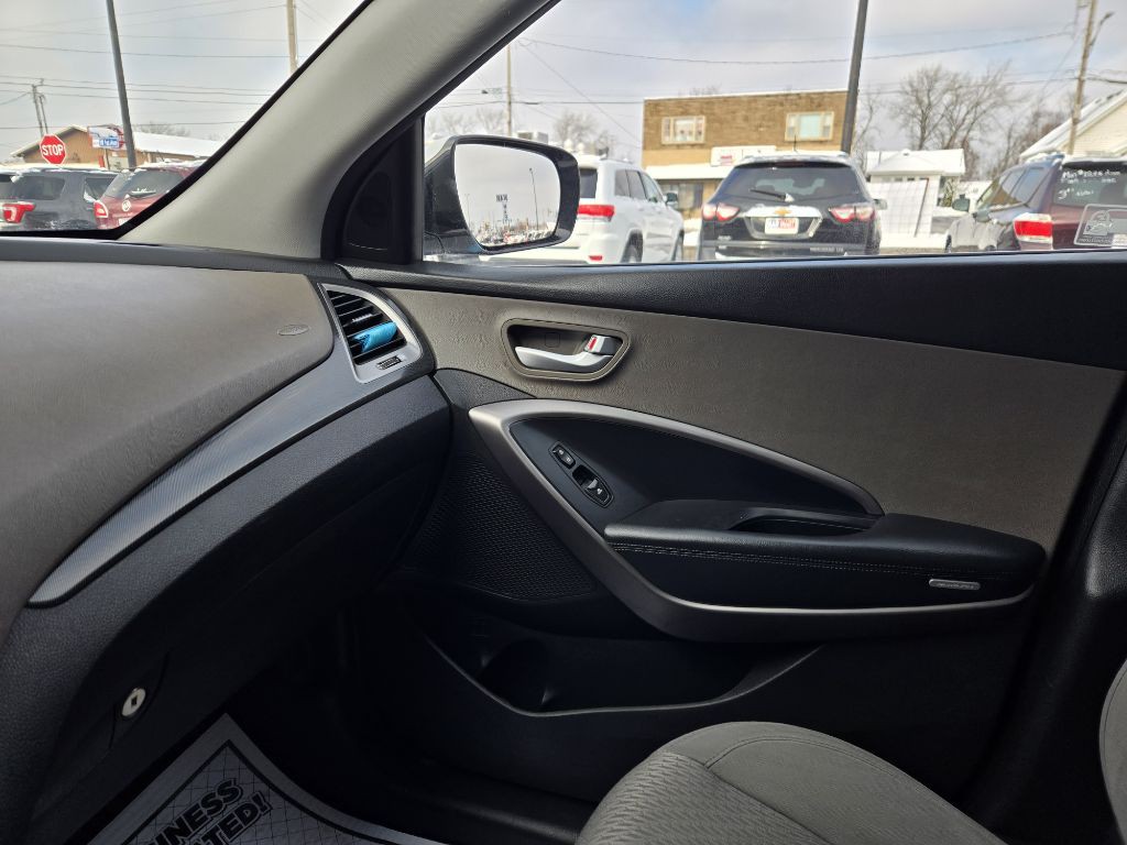 2015 Hyundai Santa Fe Sport Image 17