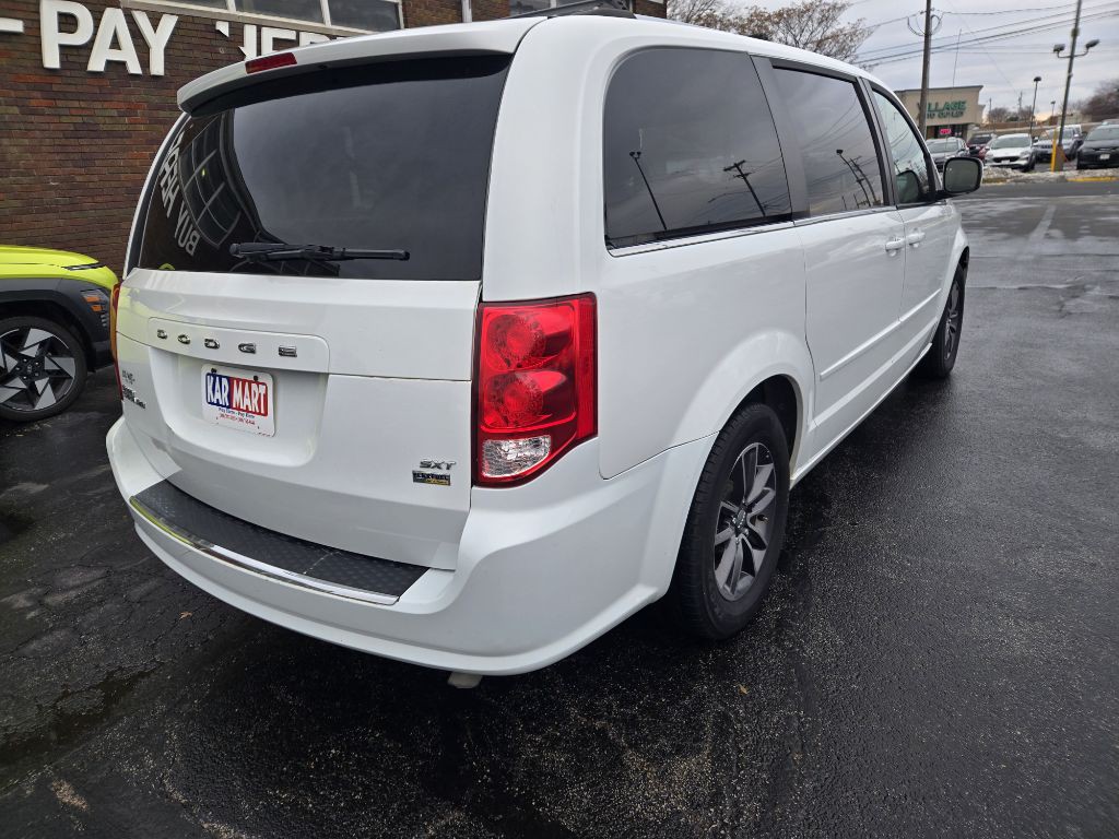 2017 Dodge Grand Caravan Image 8