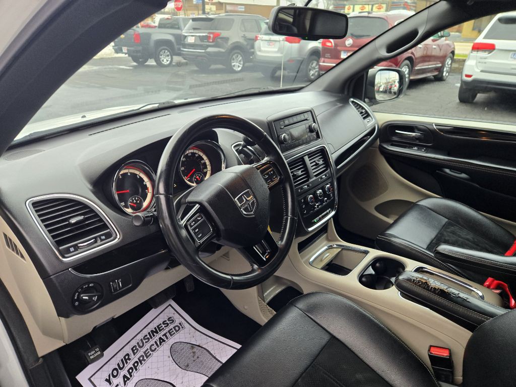 2017 Dodge Grand Caravan Image 13