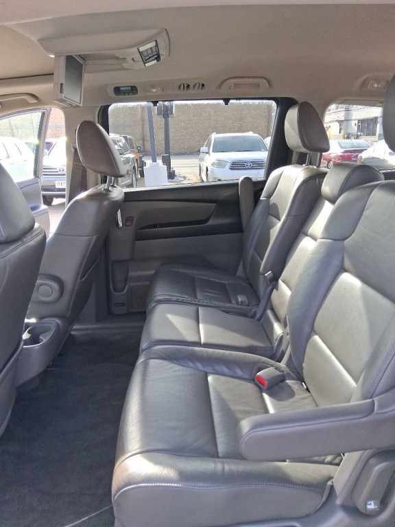 2016 Honda Odyssey Image 9