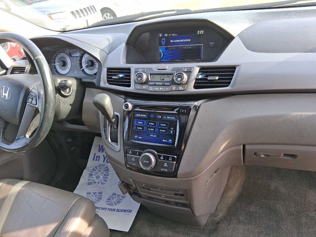 2016 Honda Odyssey Image 11