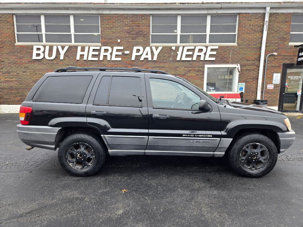 2002 Jeep Grand Cherokee Image 1