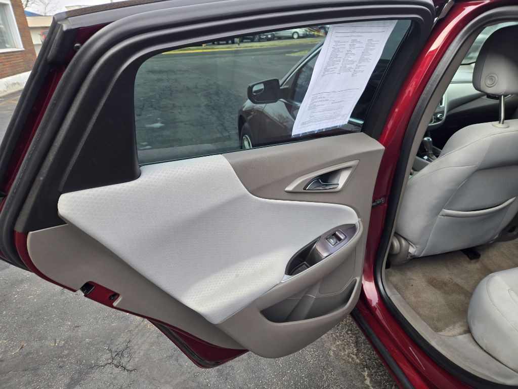 2016 Chevrolet Malibu Image 10