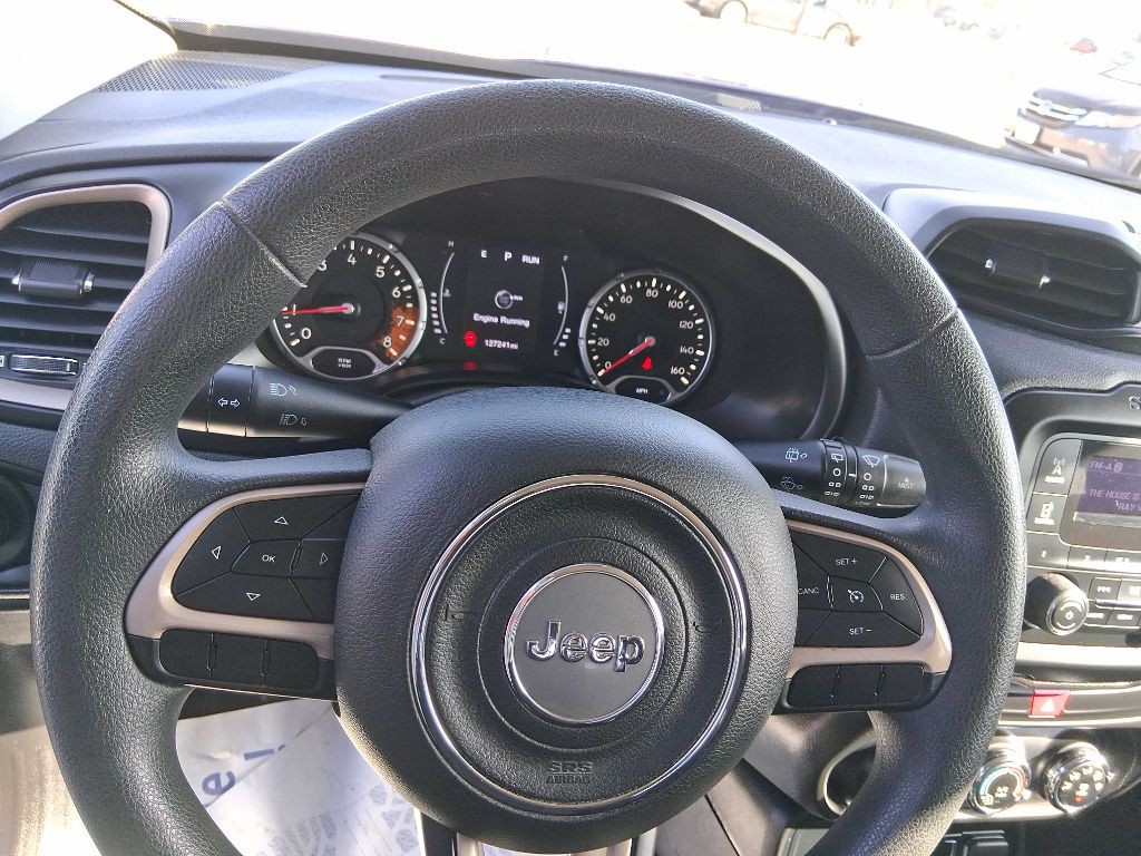 2017 Jeep Renegade Image 14