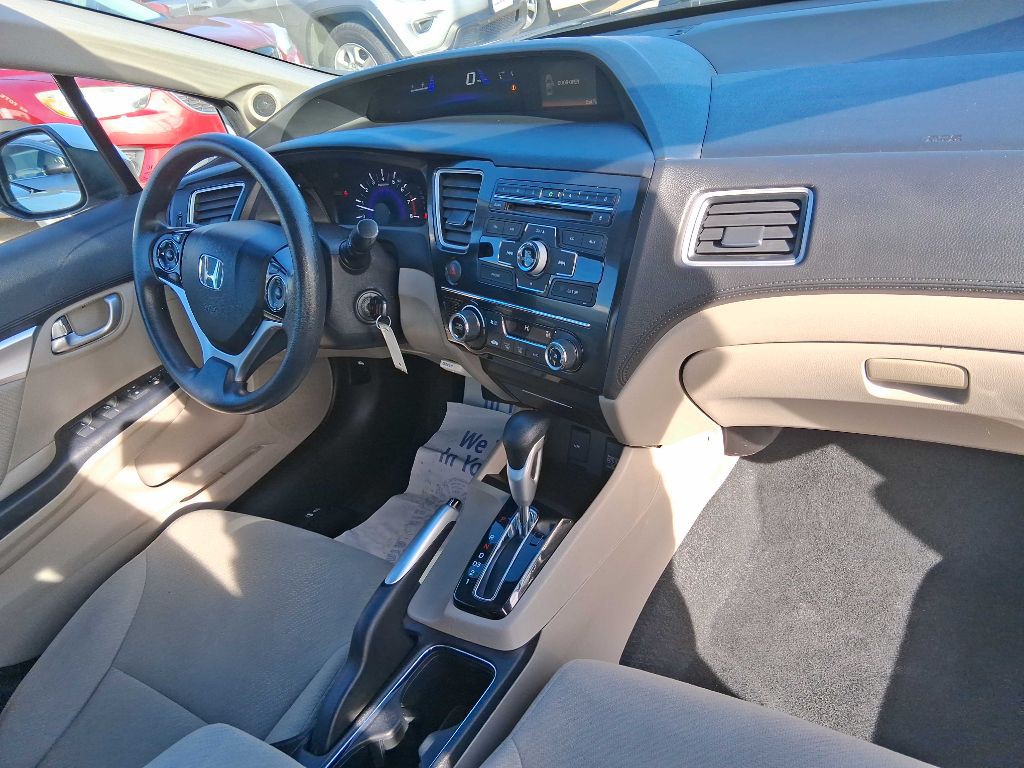 2013 Honda Civic Image 9