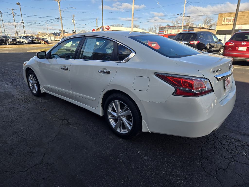 2014 Nissan Altima Image 6