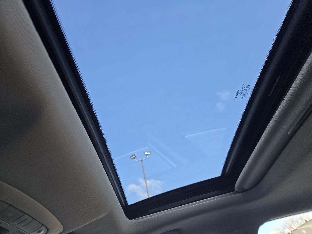 2014 Nissan Altima Image 19