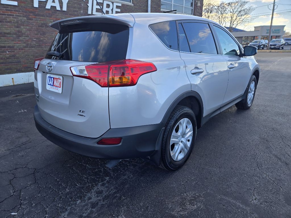 2015 Toyota Rav4 Image 8