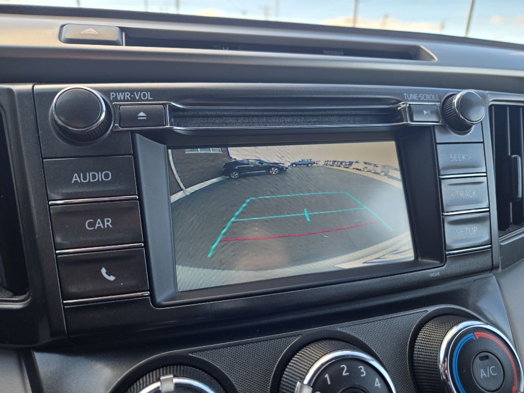 2015 Toyota Rav4 Image 19