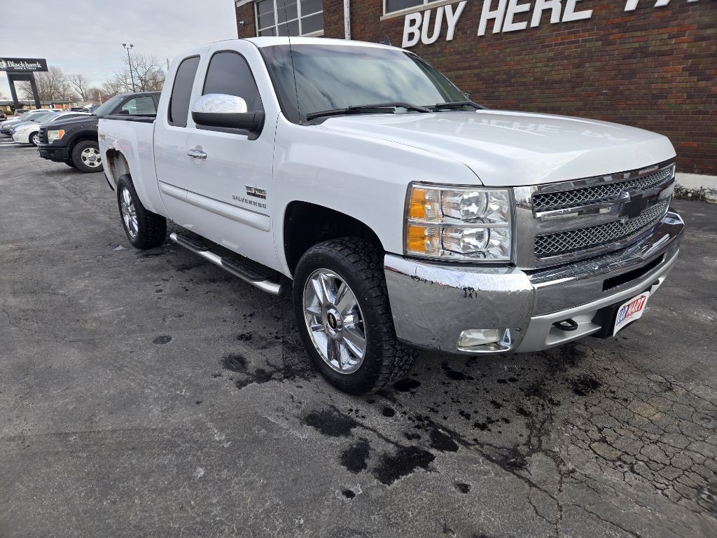 2013 Chevrolet Silverado 1500 Image 2