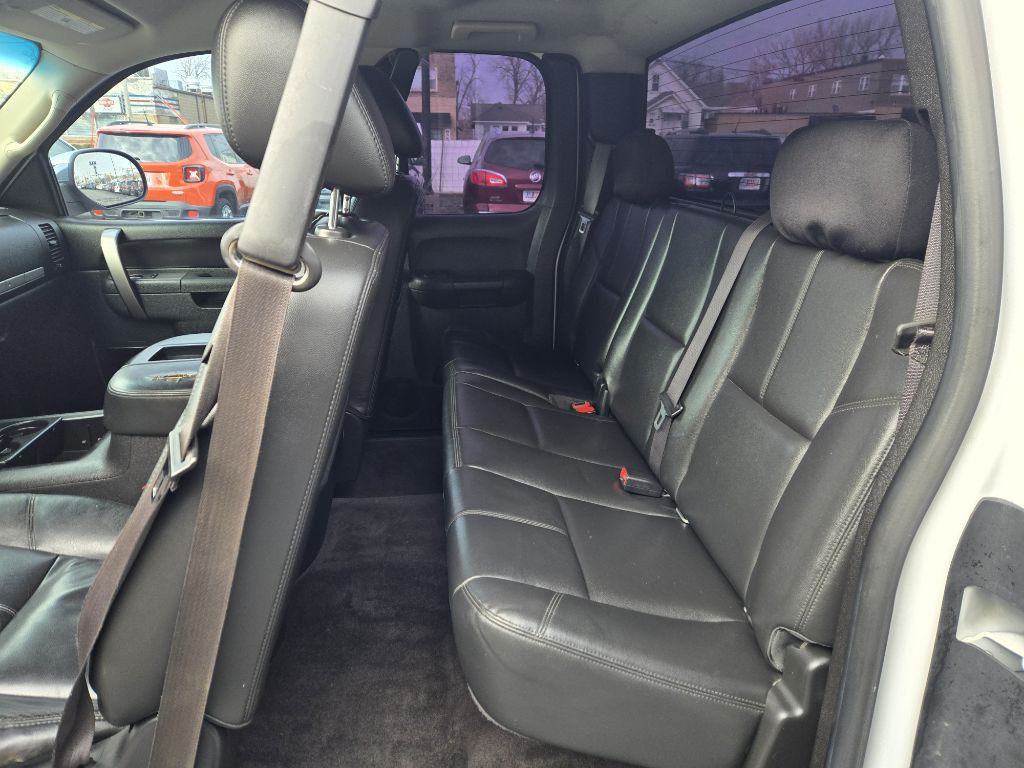 2013 Chevrolet Silverado 1500 Image 9