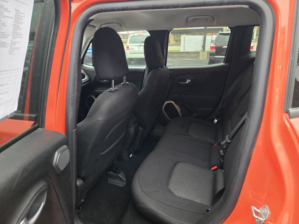 2015 Jeep Renegade Image 10