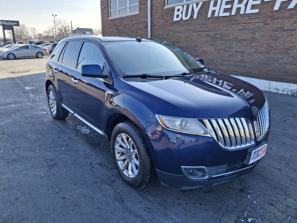 2011 Lincoln MKX Image 2