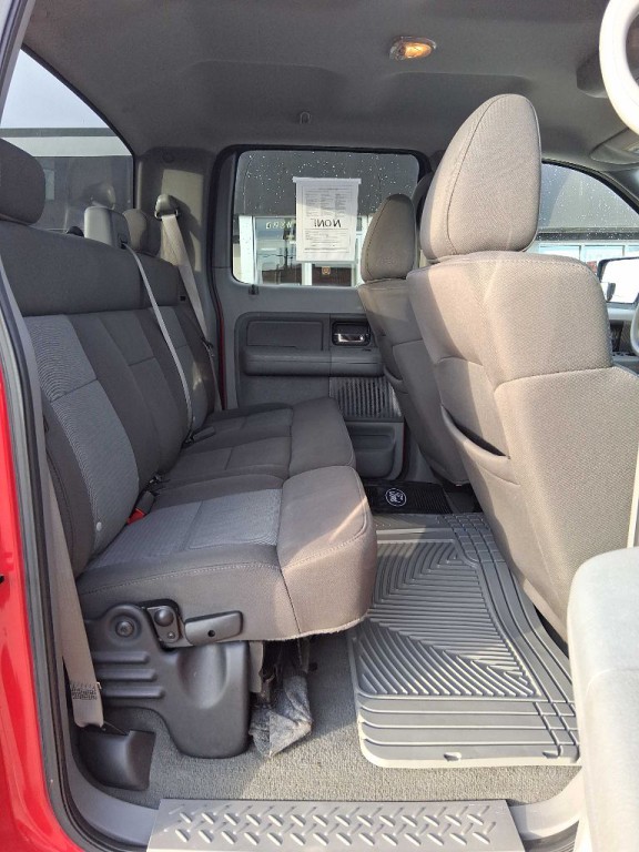 2005 Ford F-150 Image 8