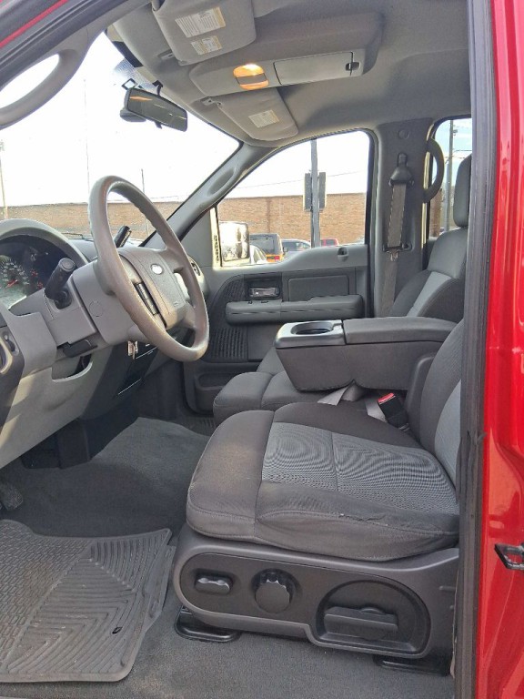 2005 Ford F-150 Image 11