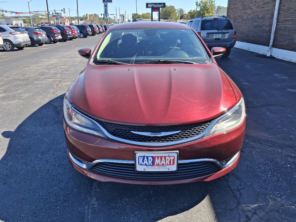 2016 Chrysler 200 Image 3