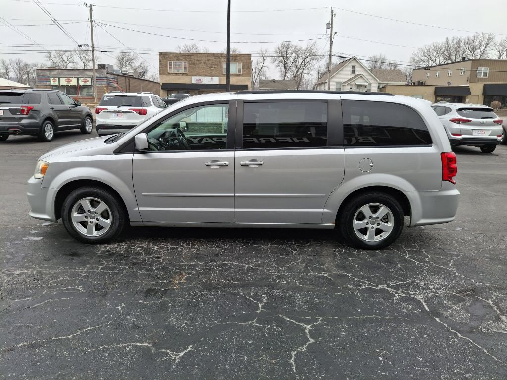2011 Dodge Grand Caravan Image 5