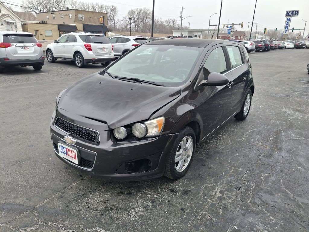 2013 Chevrolet Sonic Image 3