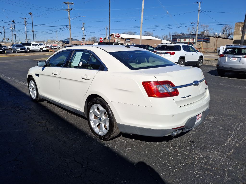 2011 Ford Taurus Image 6