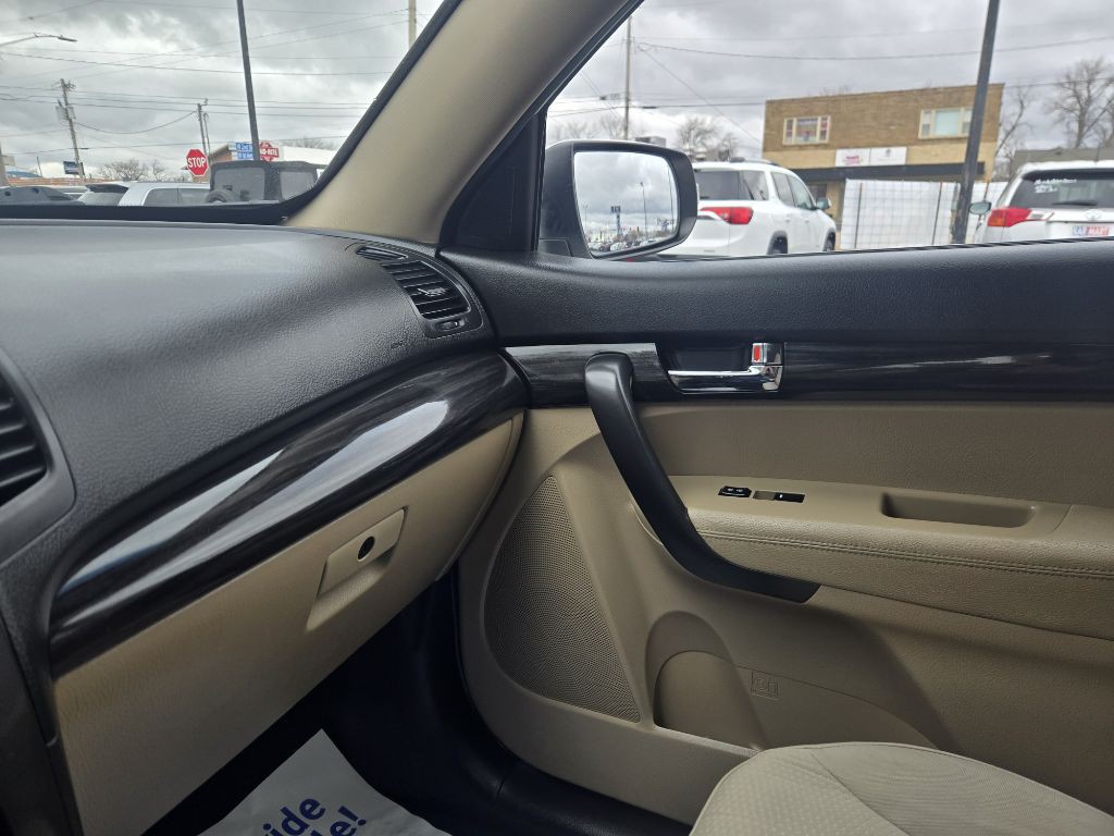 2012 Kia Sorento Image 18