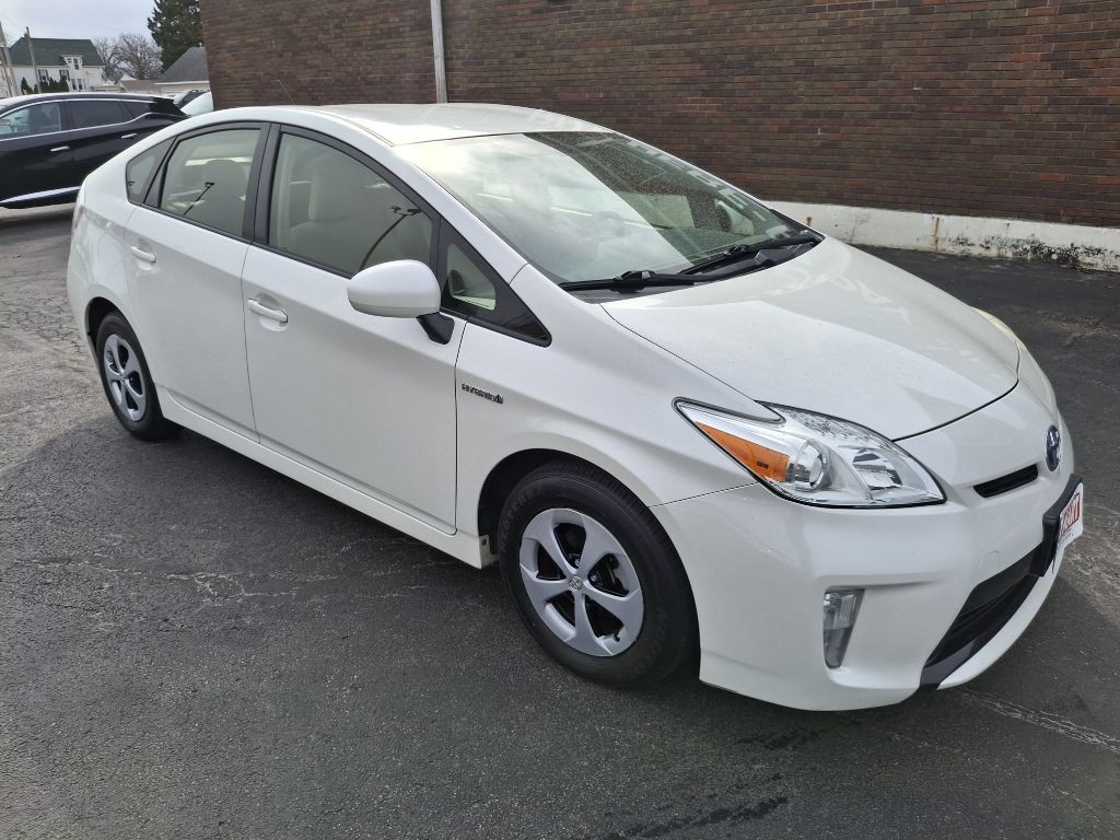 2012 Toyota Prius Image 2