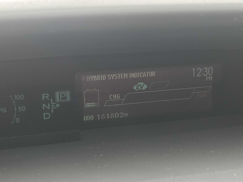 2012 Toyota Prius Image 13