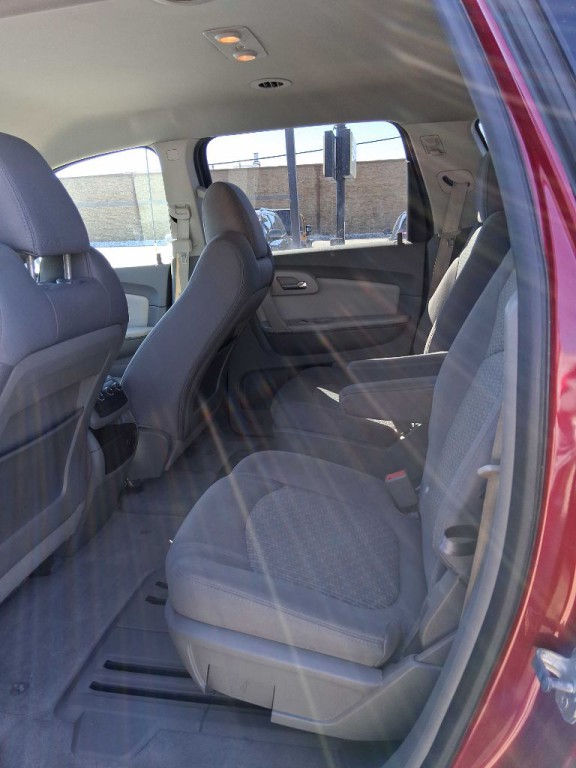 2012 Chevrolet Traverse Image 13