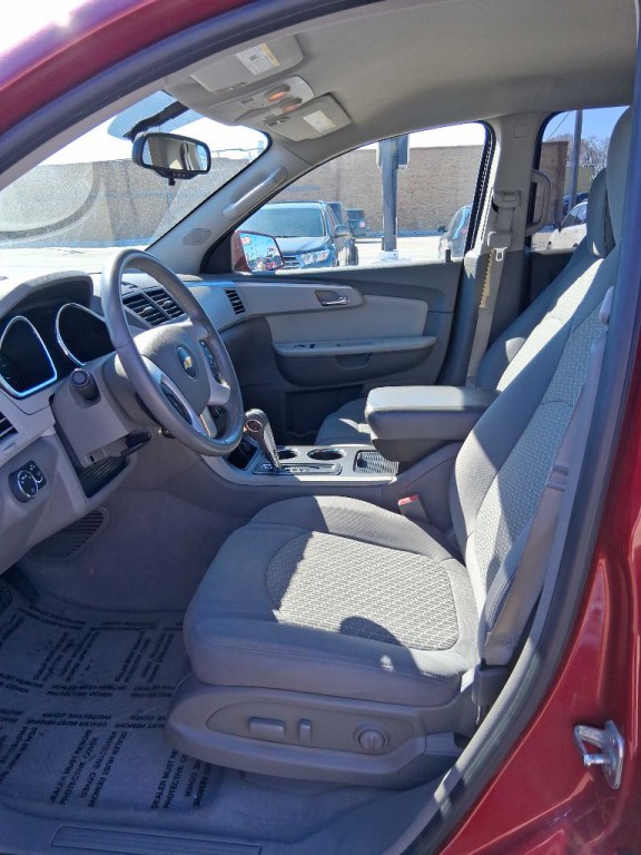 2012 Chevrolet Traverse Image 14