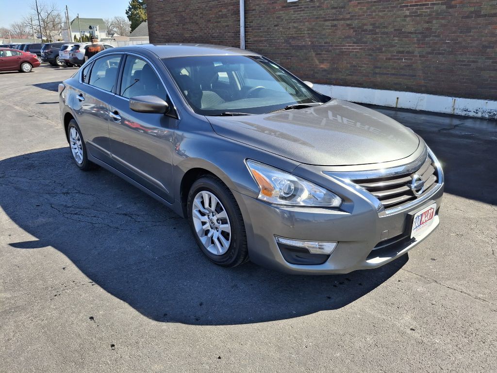 2014 Nissan Altima Image 2