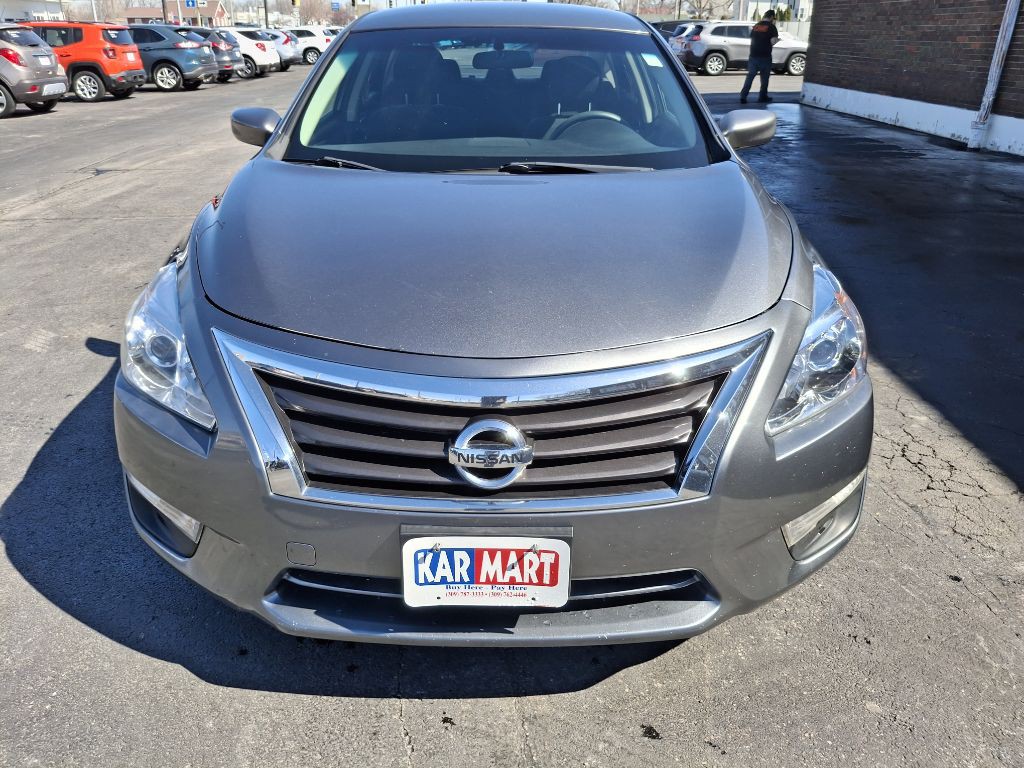 2014 Nissan Altima Image 3