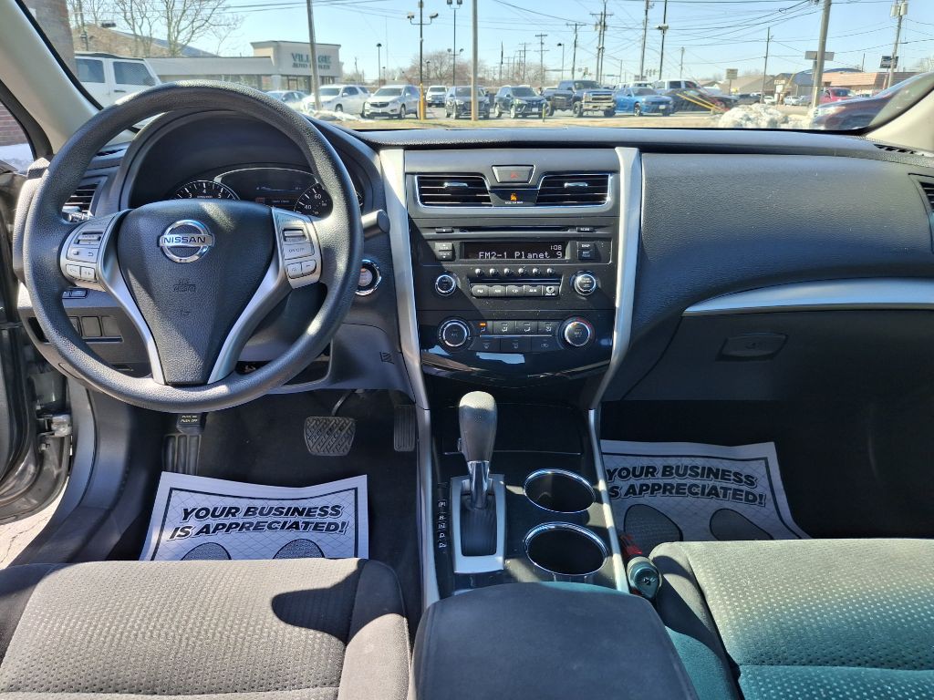 2014 Nissan Altima Image 8