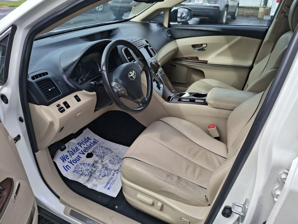 2010 Toyota Venza Image 7
