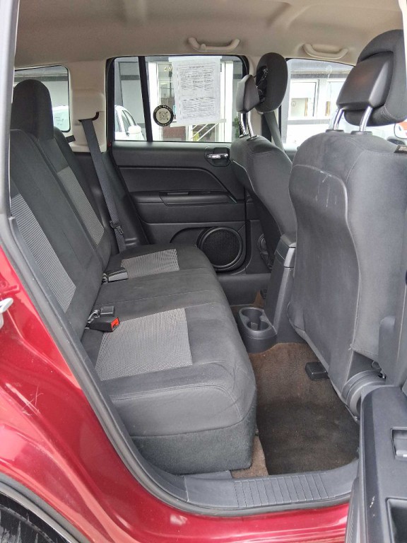 2015 Jeep Compass Image 8
