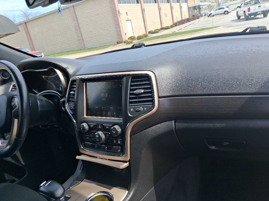 2014 Jeep Grand Cherokee Image 10