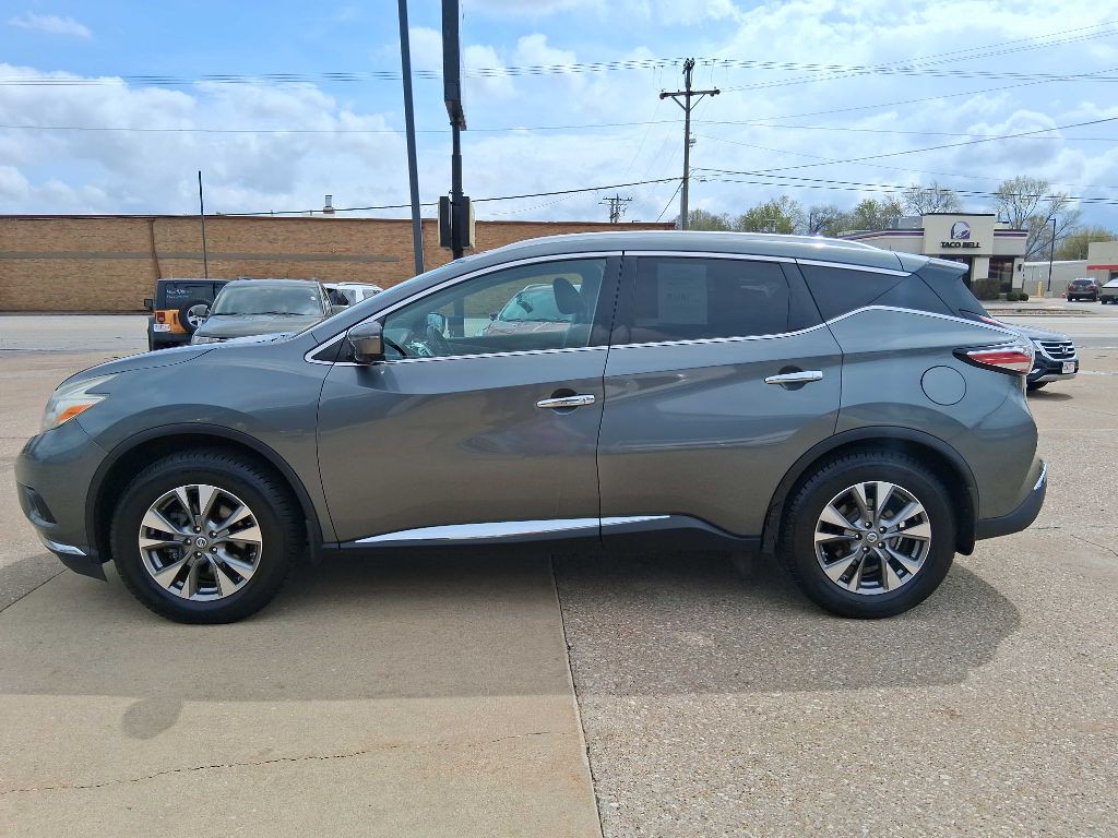 2016 Nissan Murano Image 2