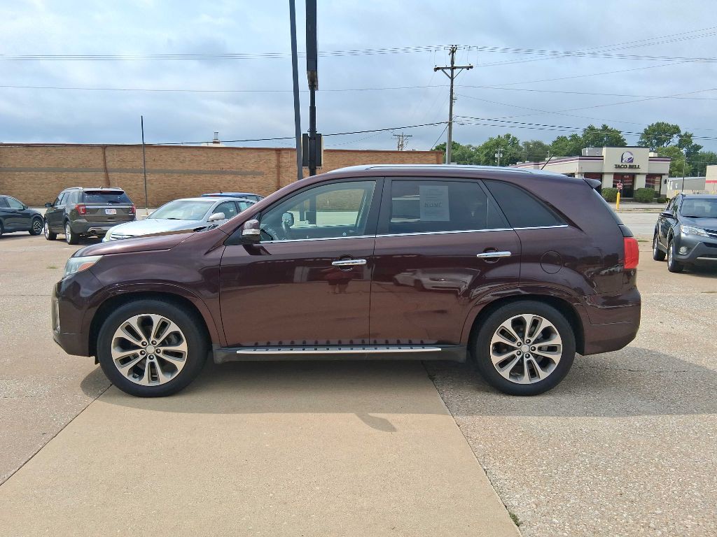2015 Kia Sorento Image 2