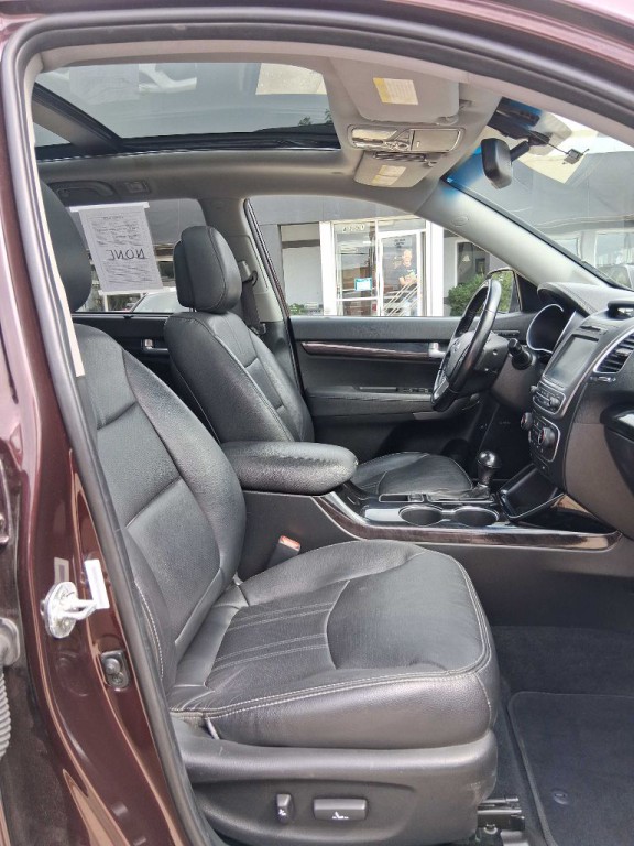 2015 Kia Sorento Image 10