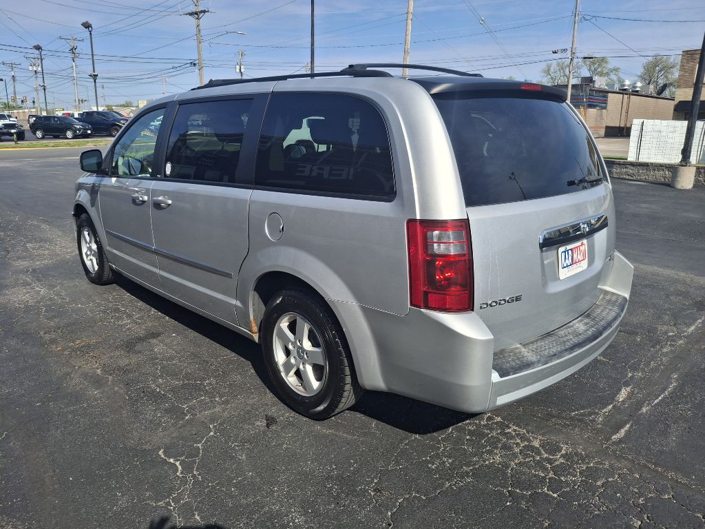 2010 Dodge Grand Caravan Image 6