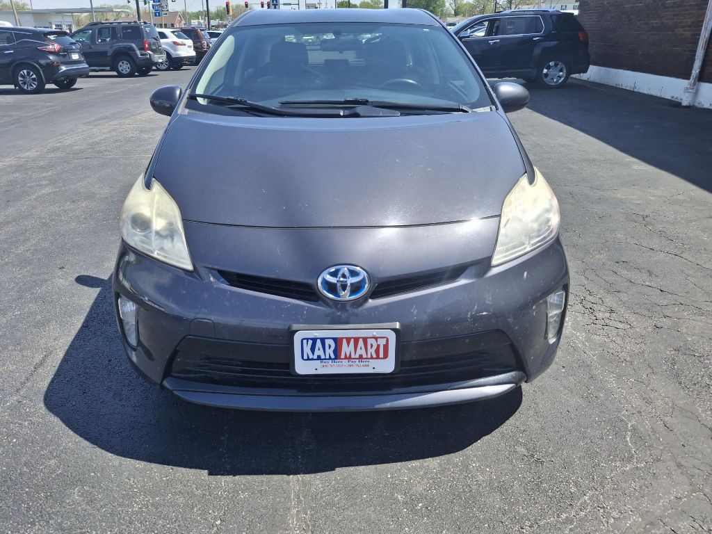 2013 Toyota Prius Image 3
