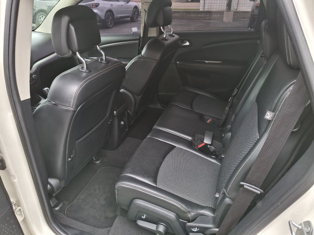 2017 Dodge Journey Image 10