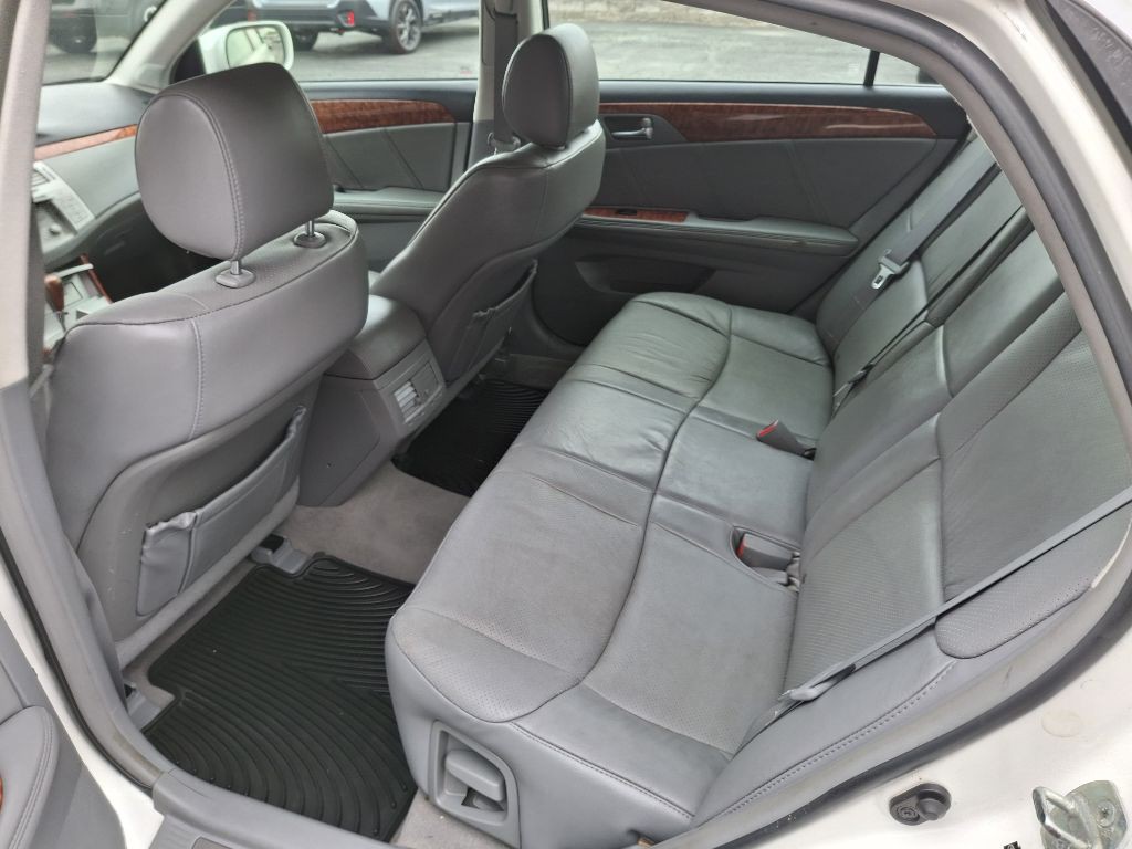 2007 Toyota Avalon Image 10