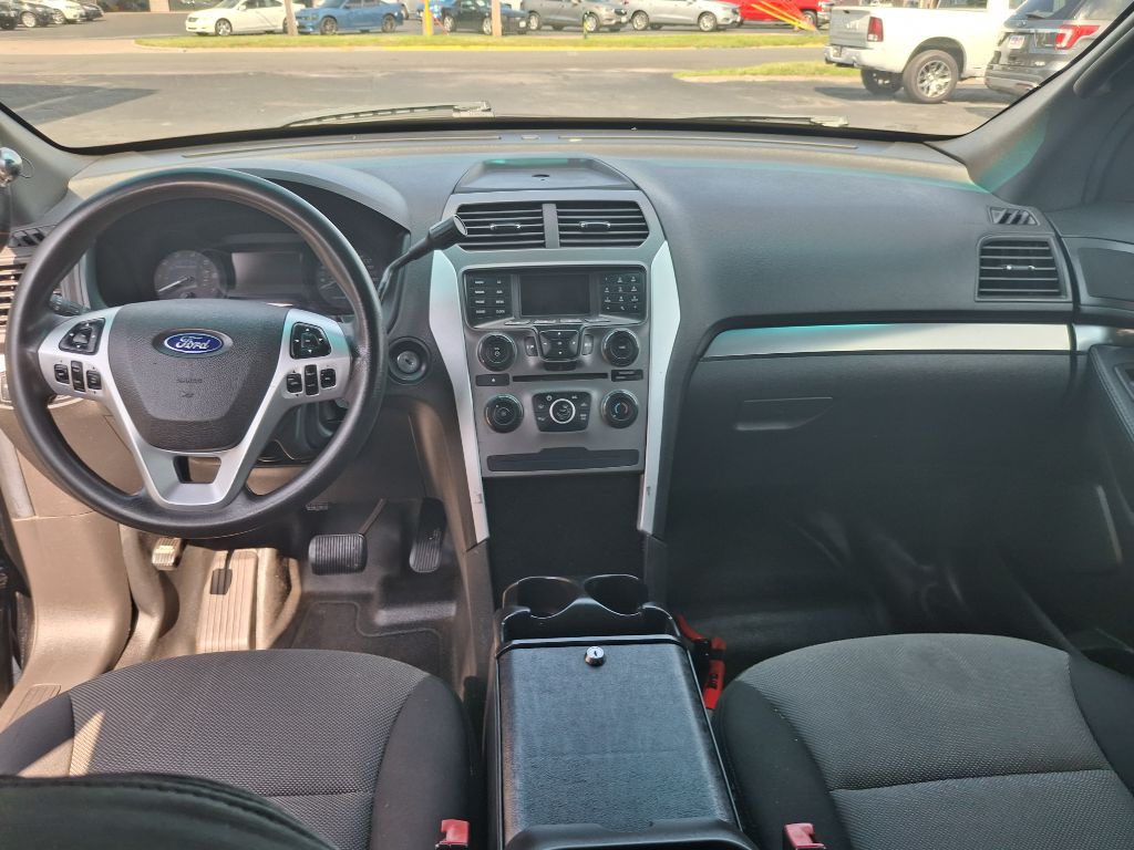 2013 Ford Explorer Image 9