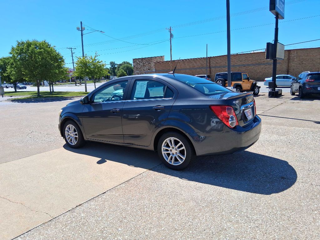 2013 Chevrolet Sonic Image 6
