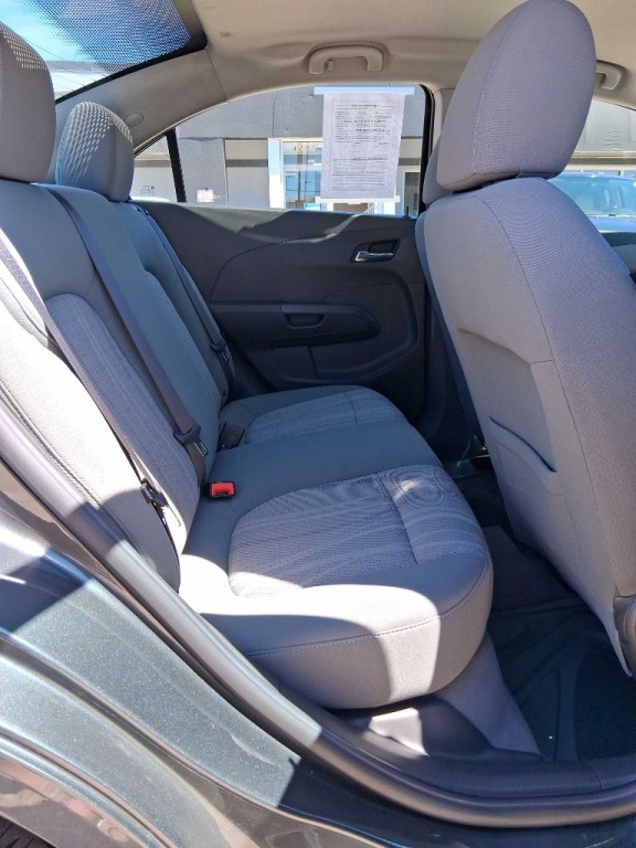 2013 Chevrolet Sonic Image 7